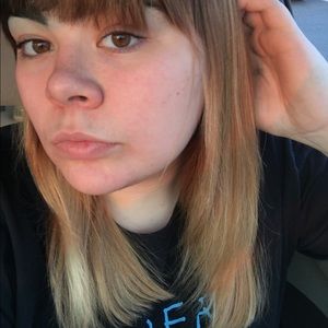 Meet your Posher, Lexi